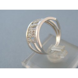Zlatý dámsky prsteň široký biele zlato vzorovaný kamienky DP55430B