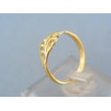 Zlatý prsteň zdobený vyrezávanym vzorom žlté zlato DP52150Z