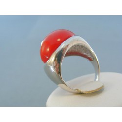 Strieborný dámsky prsteň elegantný červený kameň VPS56922