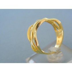 Pekný vzorovaný zlatý prsteň žlté zlato VP62484Z
