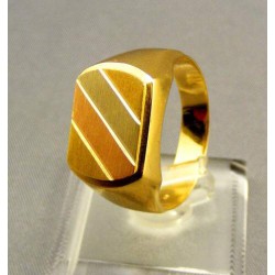 Zlatý pánsky prsteň z trojfarebného zlata VP64653V