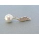 Krásny strieborný prívesok zdobený perlou swarovskí DIS585sh