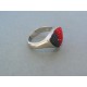 Strieborný prsteň čierné červené krištálik do tvaru srdiečka VPS54572