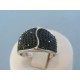 Strieborný prsteň čierné krištáliky VPS60595