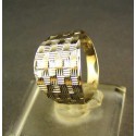Zlatý dámsky prsteň gravirovany biele zlato VP52185B