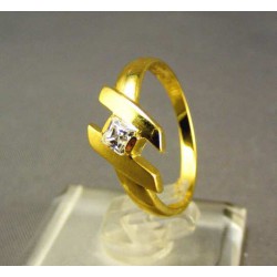 Zlatý dámsky prsteň so zirkónom žlté zlato DP53226Z