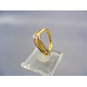 Zlatý dámsky prsteň vyrezávany viacfarebné zlato VP55355V