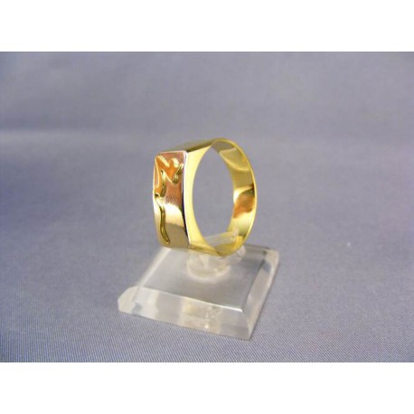 Zlatý pánsky prsteň so zlatým vzorom