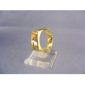 Zlatý pánsky prsteň so zlatým vzorom DP68647