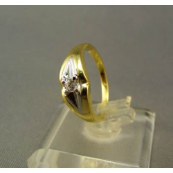 Zlatý dámsky prsteň s bielym zirkónom VP53320