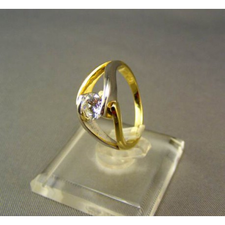 Zlatý dámsky prsteň viacfarebné zlato so zirkónom
