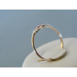 Strieborný prsteň tvar kvet kamienky DPS56138