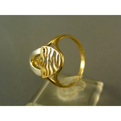Zlatý dámsky prsteň elegantný tvar viacfarebné zlato VP62304V 