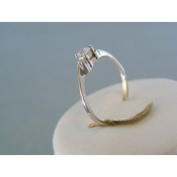 Strieborný dámsky prsteň jednoduchý tvar DPS51116