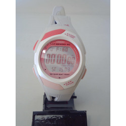 Digitálne dámske hodinky Casio V-STR-300-7EF