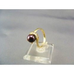 Zlatý dámsky prsteň s fialovou perlou žlté zlato VP56304Z