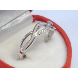 Dámsky strieborný prsteň biely opál zirkóny VPS60277 925/1000 2,77 g