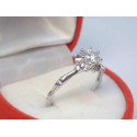 Dámsky prsteň kvietoček so zirkónom ródiované striebro VPS51156 925/1000 1,56 g