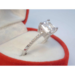 Žiarivý dámsky strieborný prsteň veľký zirkón ródium VPS58260 925/1000 2,60 g