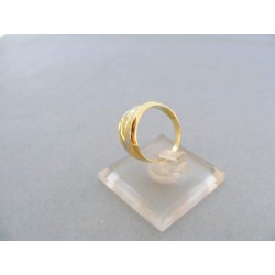 Zlatý dámsky prsteň žlté biele zlato s jemnými zárezmi VP50170V
