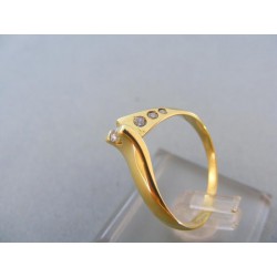 Zlatý dámsky prsteň žlté zlato malé kamienky DP55256Z