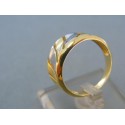 Zlatý dámsky prsteň moderný tvar žlté biele zlato DP57443V