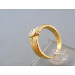 Zlatý dámsky prsteň v žltom zlate s pozdĺžnym zirkónom DP58496Z
